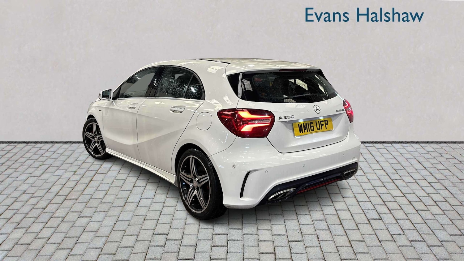 Used Mercedes-Benz A-Class 2016 for sale - 78024518: Photo 2