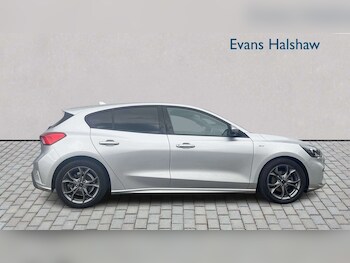 Used Ford Focus 2022 for sale - 78651304: Photo