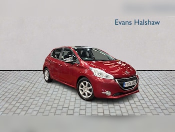 Used Peugeot 208 2014 for sale - 78707467: Photo