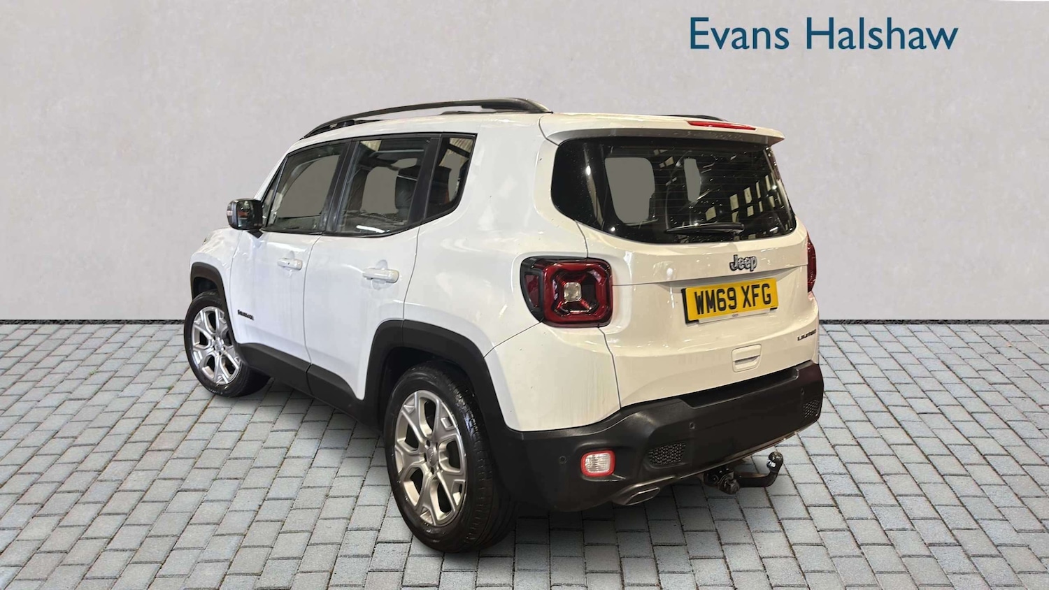 Used Jeep Renegade 2020 for sale - 78037877: Photo 2