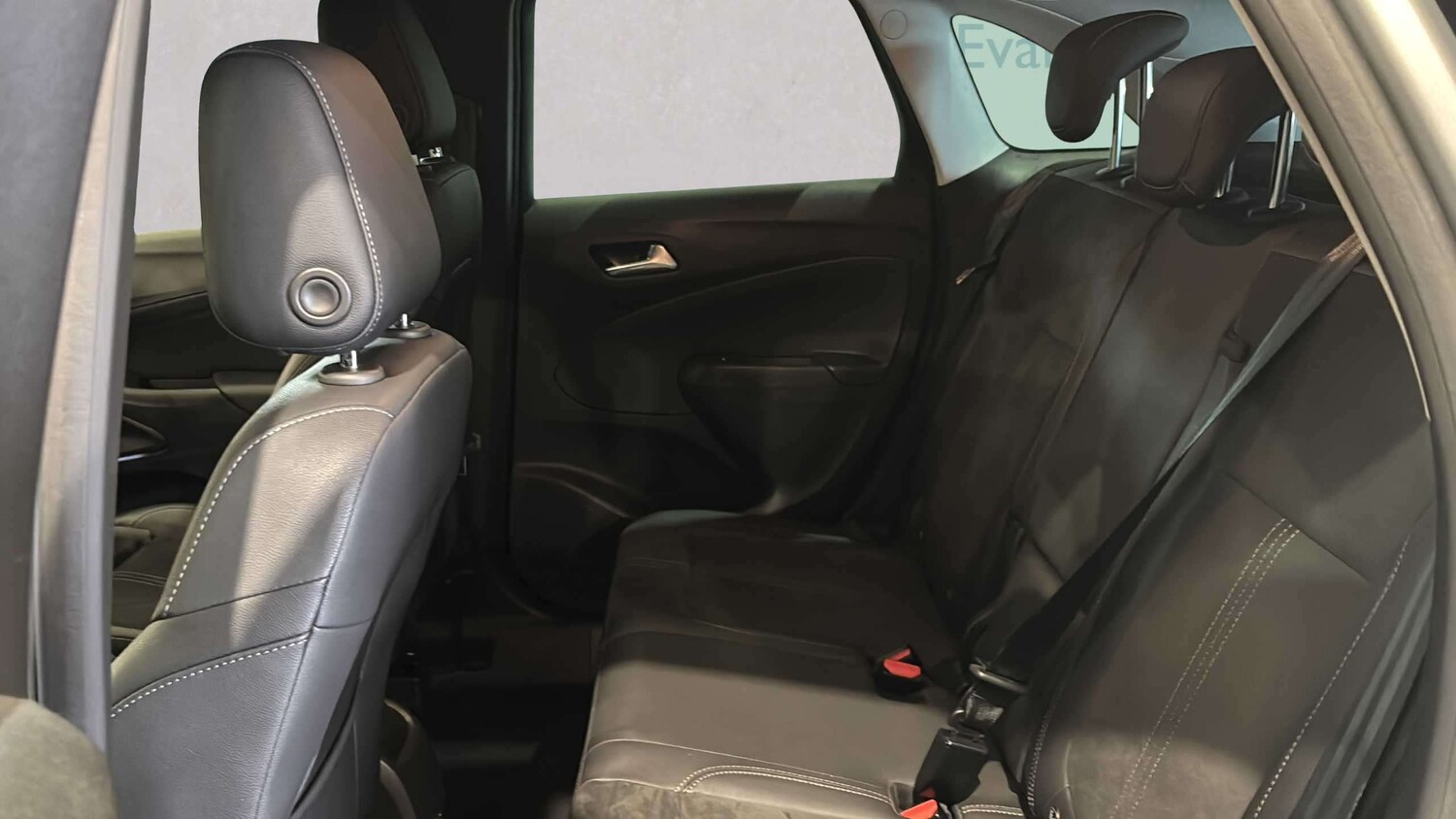 Used Vauxhall Crossland 2023 for sale - 77859481: Photo 18