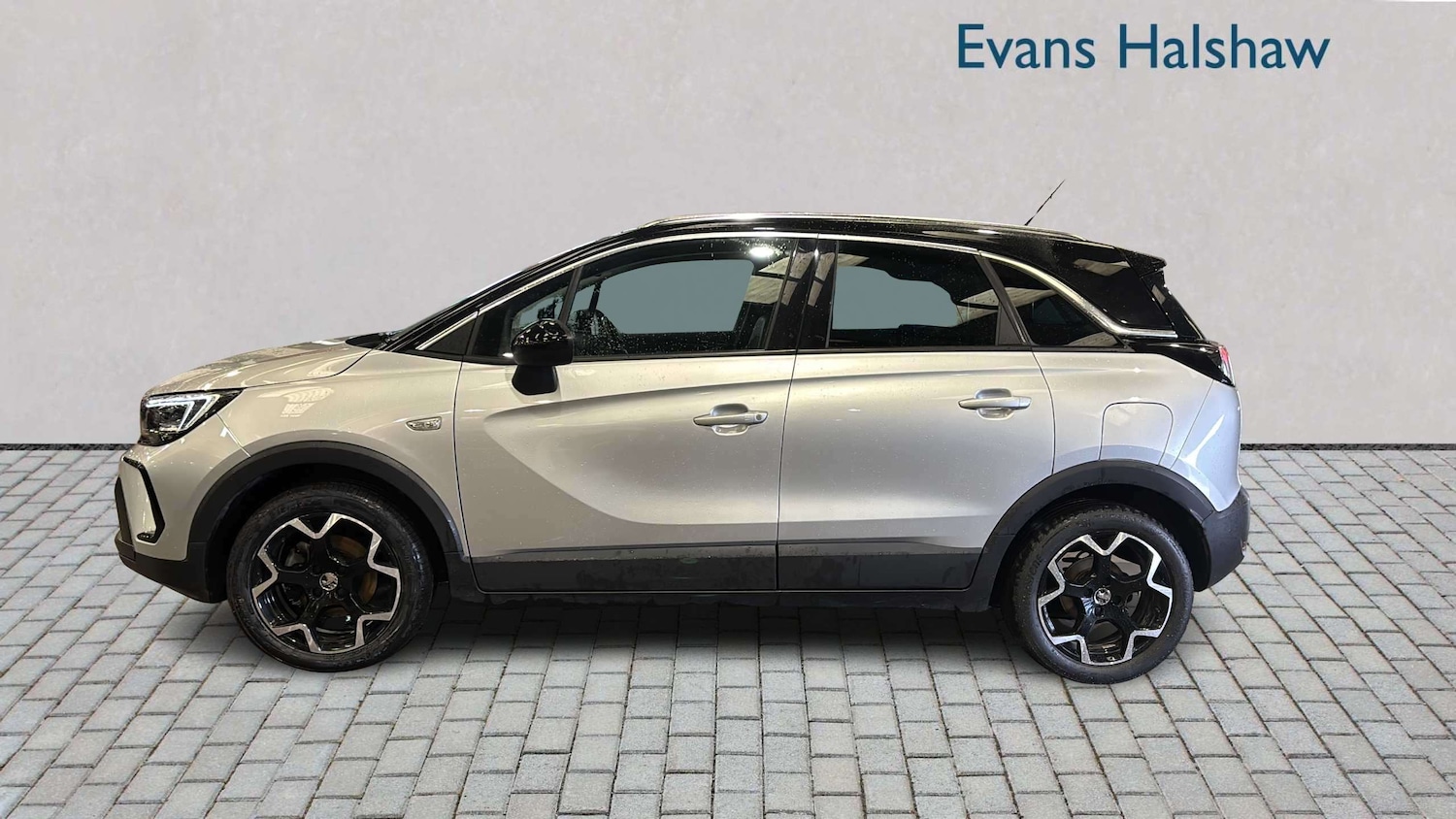 Used Vauxhall Crossland 2023 for sale - 77859481: Photo 4