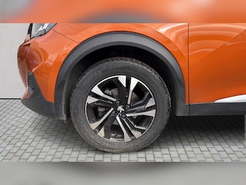 Used Peugeot 2008 2022 for sale - 78812660: Photo