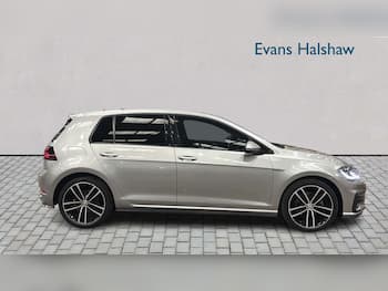 Used Volkswagen Golf 2019 for sale - 79567944: Photo