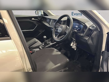 Used Audi A1 2023 for sale - 77862701: Photo