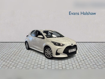 Used Toyota Yaris 2023 for sale - 79161194: Photo