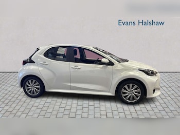 Used Toyota Yaris 2023 for sale - 79161194: Photo