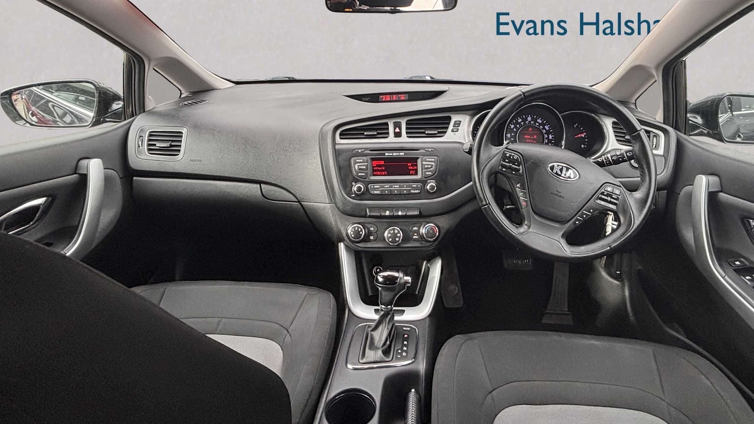 Used Kia Ceed 2015 for sale - 78024398: Photo 11