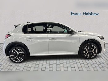 Used Peugeot 208 2026 for sale - 79467136: Photo