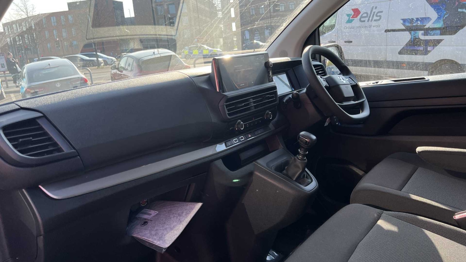 Used Vauxhall Vivaro for sale - 78104378: Photo 2