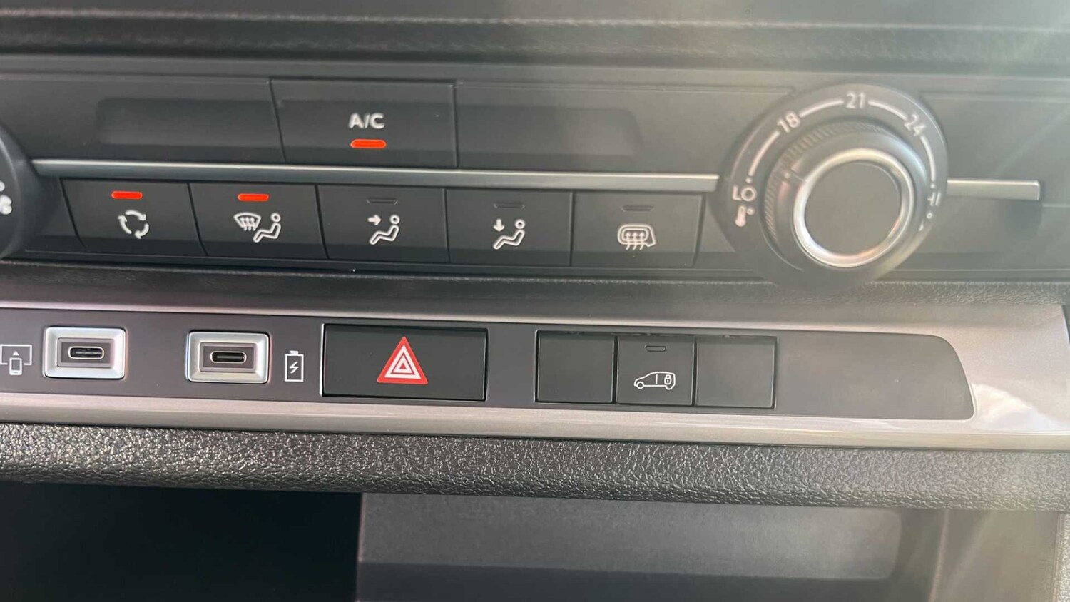 Used Vauxhall Vivaro for sale - 78104378: Photo 23