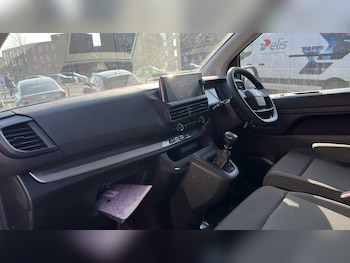 Used Vauxhall Vivaro 2025 for sale - 78104378: Photo