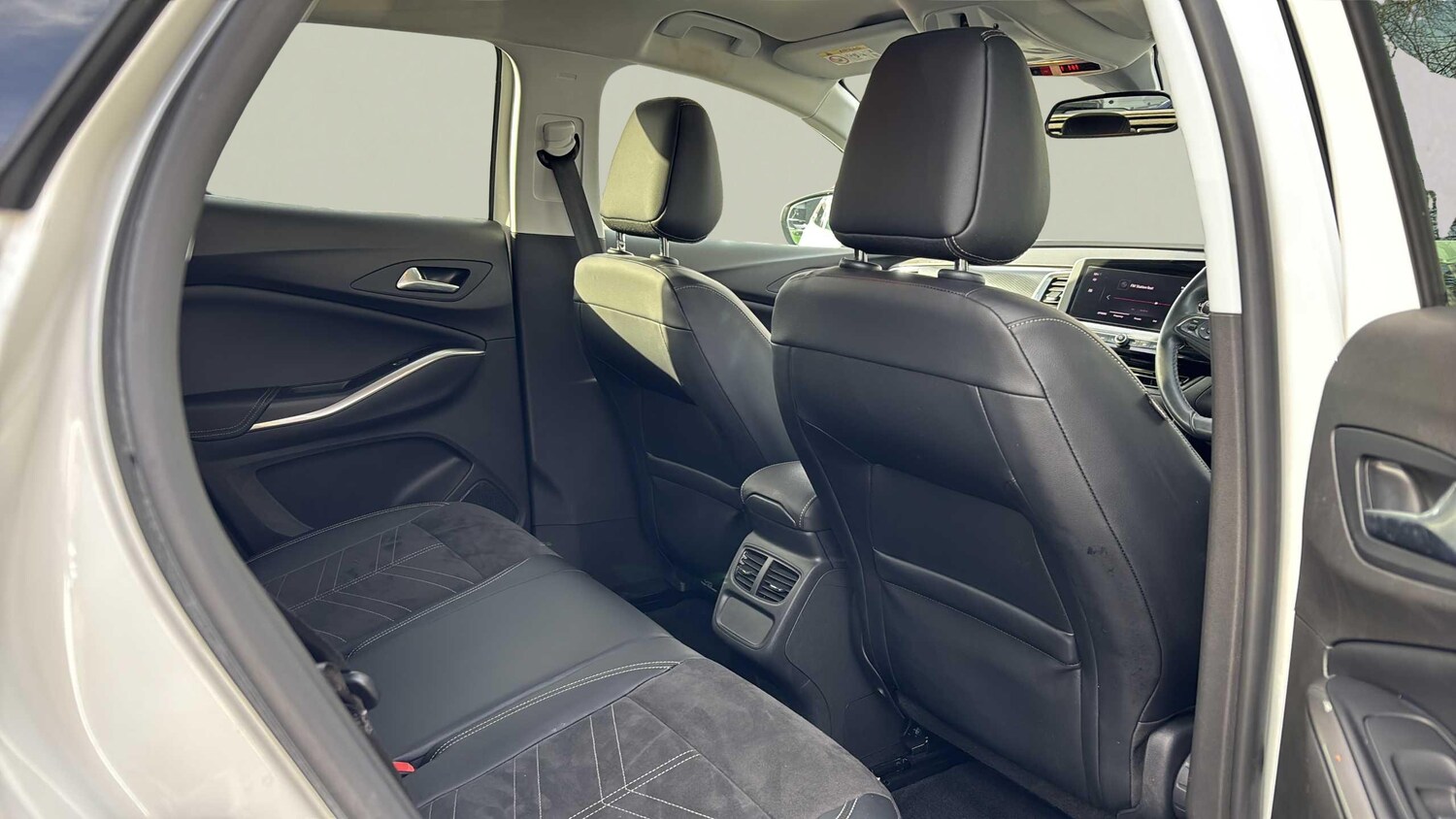 Used Vauxhall Grandland 2022 for sale - 77858549: Photo 16