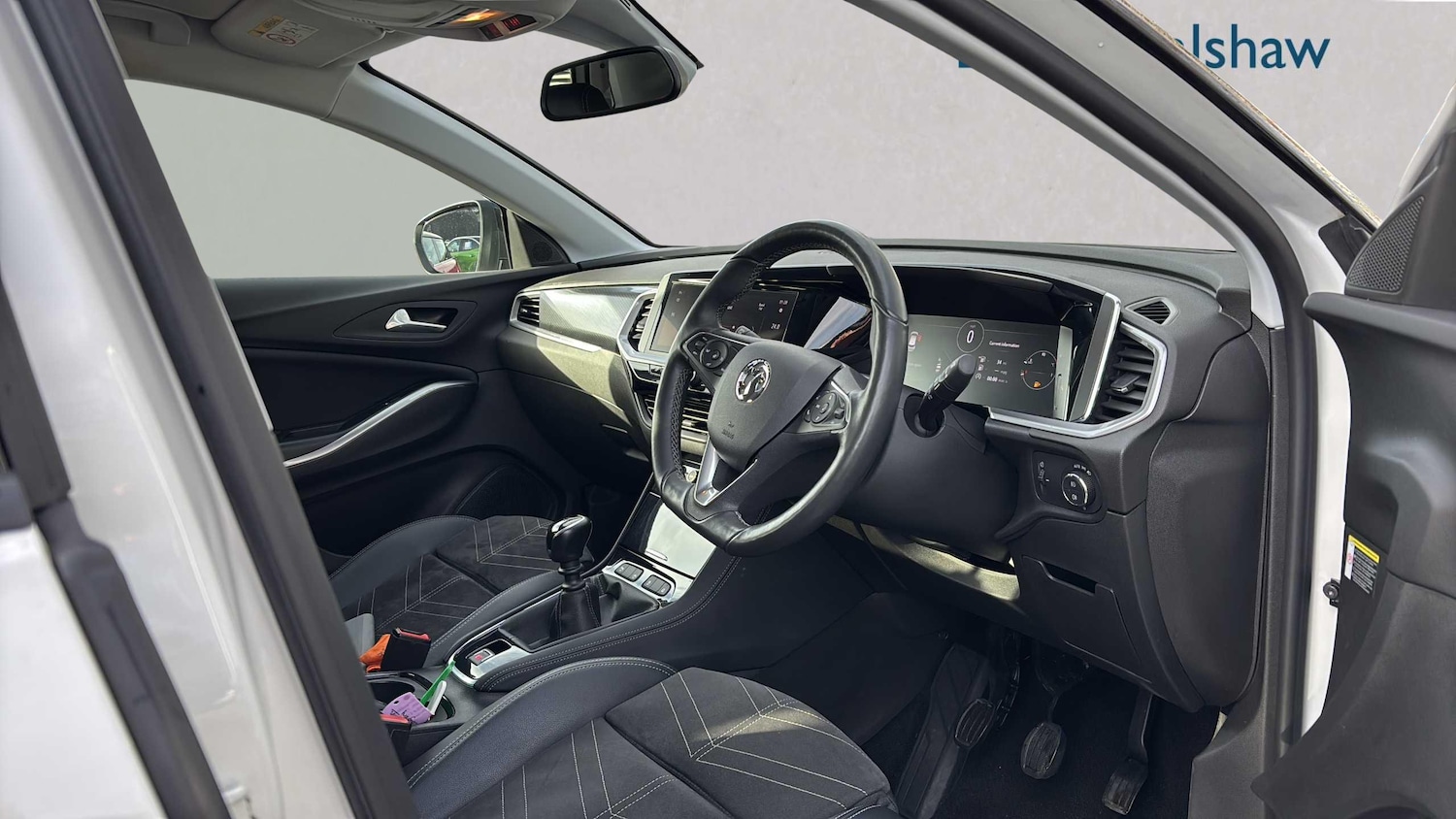 Used Vauxhall Grandland 2022 for sale - 77858549: Photo 3