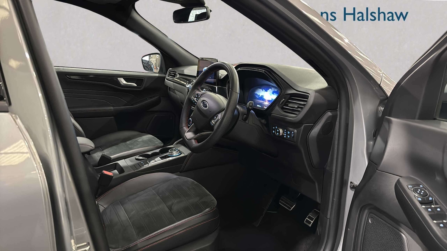 Used Ford Kuga for sale - 77861670: Photo 2