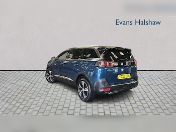 Used Peugeot 5008 2023 for sale - 79051915: Photo