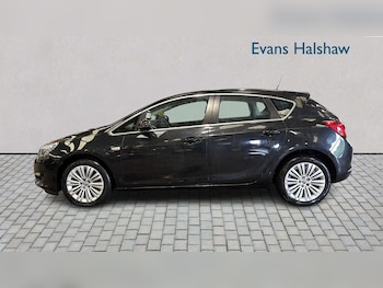 Used Vauxhall Astra 2015 for sale - 78812612: Photo