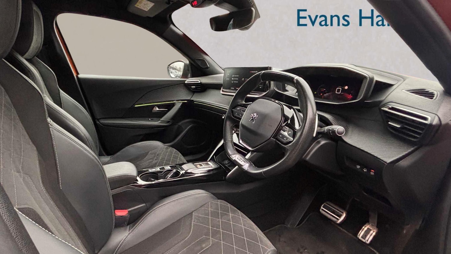 Used Peugeot 2008 2022 for sale - 77899239: Photo 2