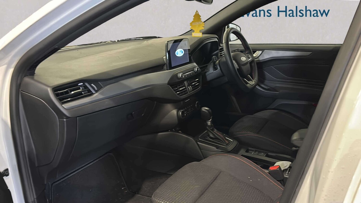 Used Ford Focus 2022 for sale - 77856519: Photo 17