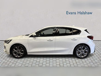 Used Ford Focus 2022 for sale - 77856519: Photo