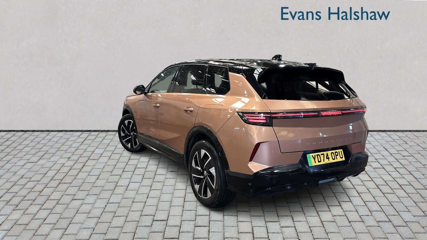 Used Vauxhall Grandland 2024 for sale - 78209197: Photo 2