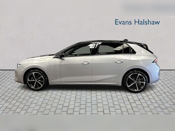 Used Vauxhall Astra 2026 for sale - 78800200: Photo