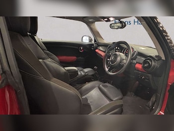 Used MINI Hatch 2018 for sale - 78234081: Photo