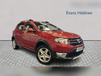 Used Dacia Sandero Stepway 2014 for sale - 77961190: Photo