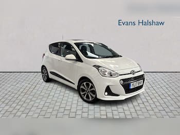 Used Hyundai i10 2017 for sale - 79637116: Photo