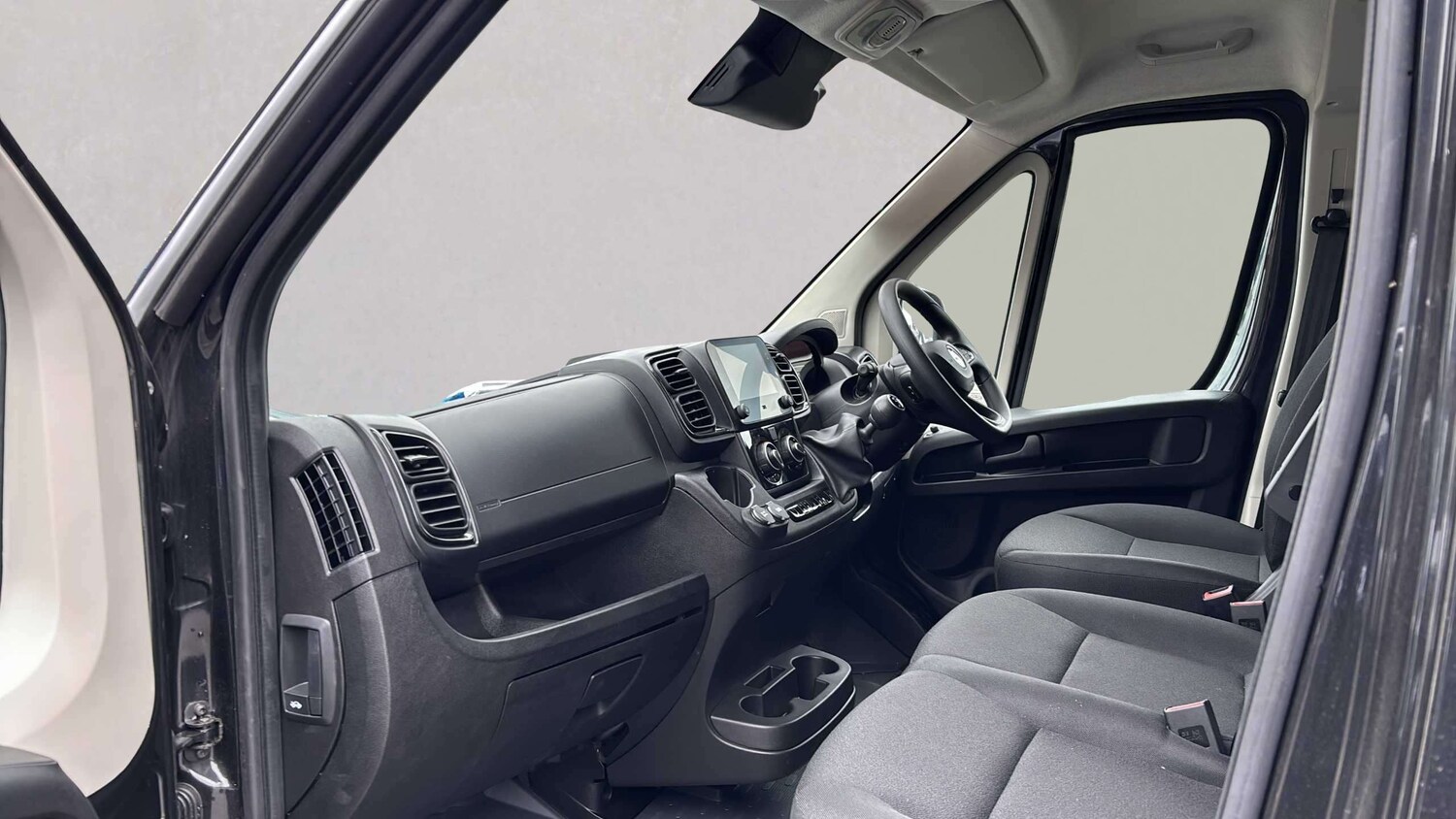 Used Vauxhall Movano 2025 for sale - 77861204: Photo 9