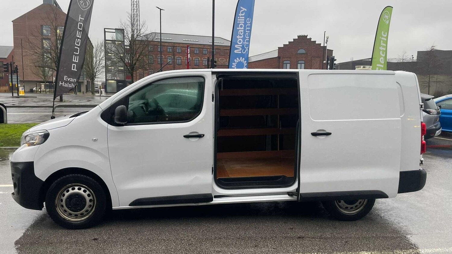 Used Peugeot Expert 2023 for sale - 77858071: Photo 15