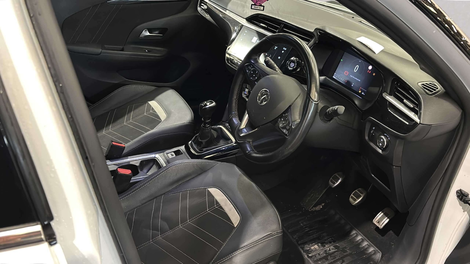 Used Vauxhall Corsa 2023 for sale - 78024372: Photo 3