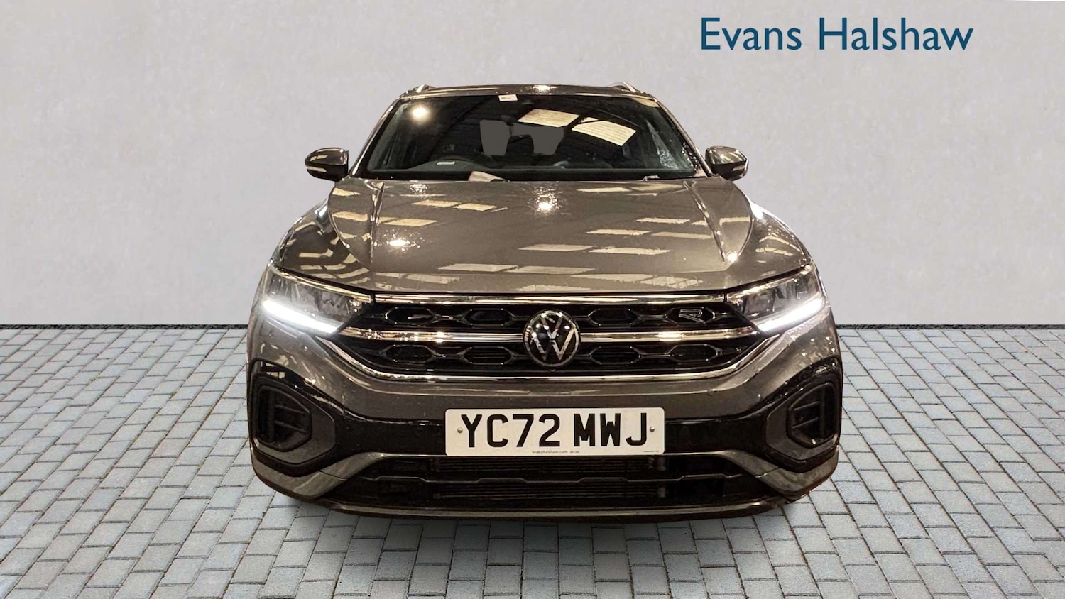 Used Volkswagen T-Roc for sale - 77860393: Photo 3