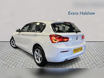 Used BMW 1 Series 2018 for sale - 77860371: Photo