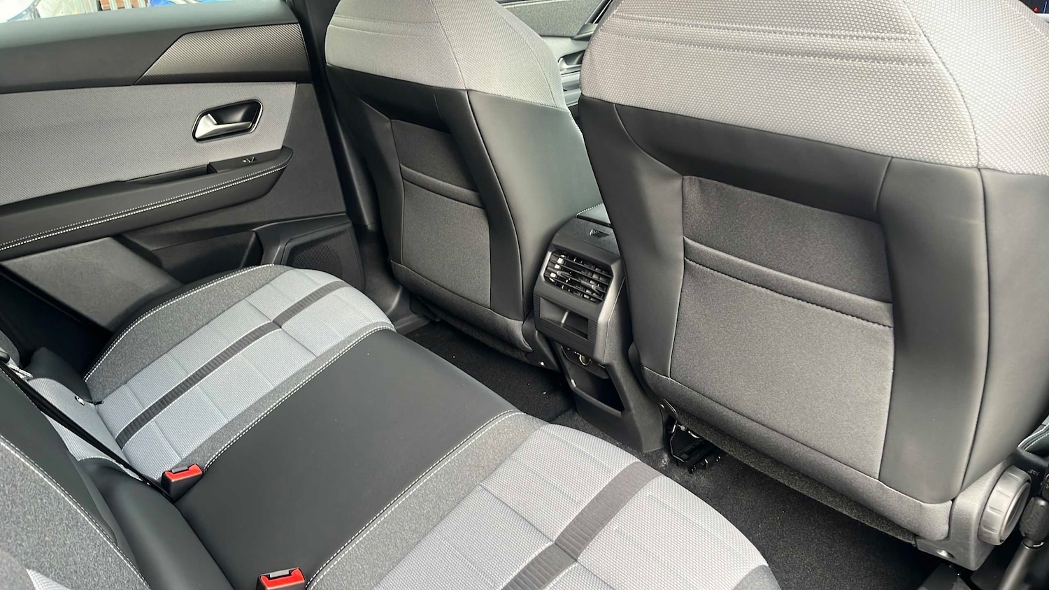 Used Vauxhall Grandland for sale - 77858643: Photo 11