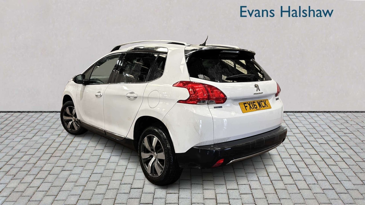 Used Peugeot 2008 for sale - 77857006: Photo 2