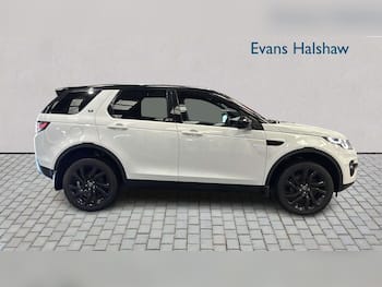 Used Land Rover Discovery Sport 2018 for sale - 79731126: Photo