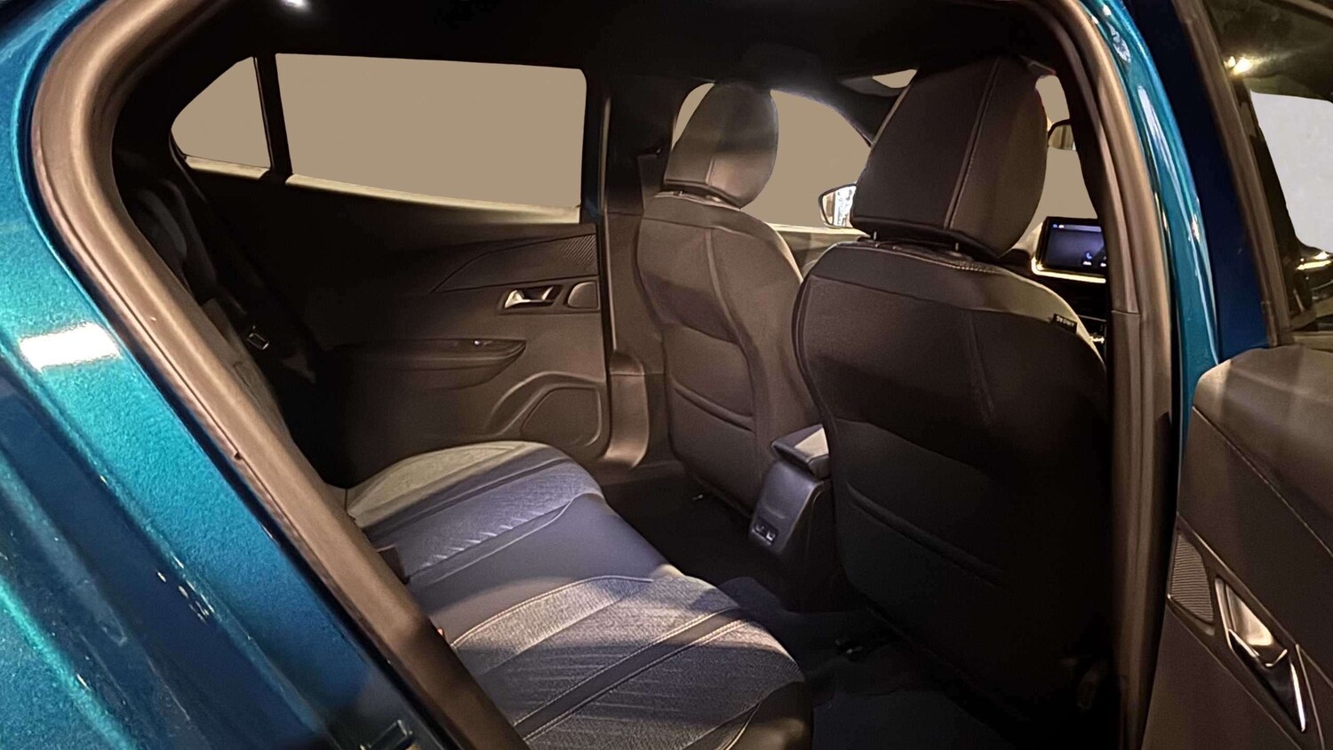 Used Peugeot 2008 2025 for sale - 77856513: Photo 16