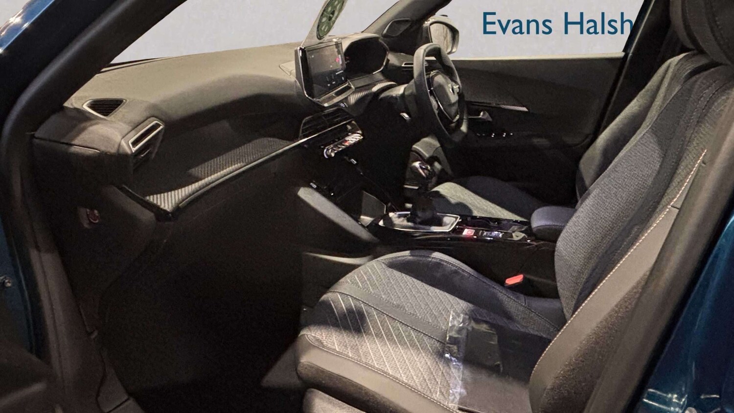 Used Peugeot 2008 2025 for sale - 77856513: Photo 17