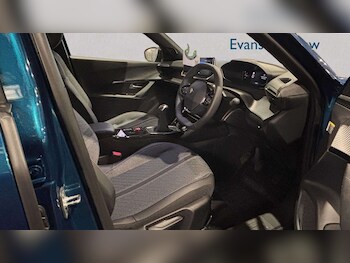 Used Peugeot 2008 2025 for sale - 77856513: Photo