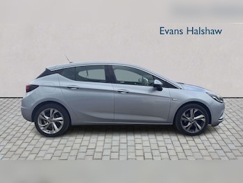 Used Vauxhall Astra 2017 for sale - 79028065: Photo