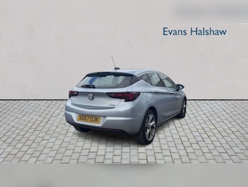 Used Vauxhall Astra 2017 for sale - 79028065: Photo
