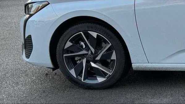 Used Peugeot 308 for sale - 77862083: Photo 11