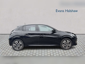Used Peugeot 208 2023 for sale - 79364726: Photo
