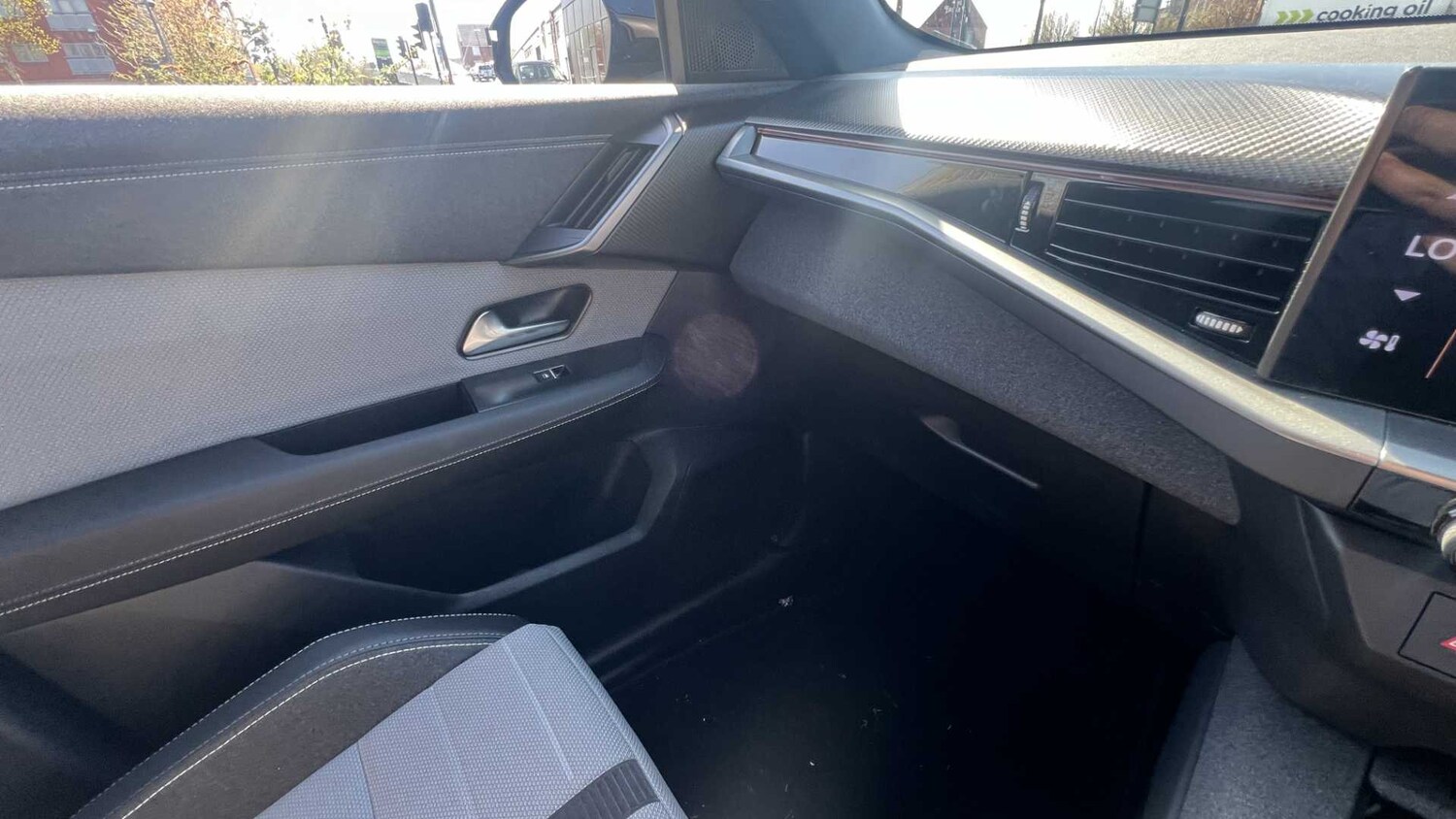 Used Vauxhall Grandland 2024 for sale - 77857646: Photo 31