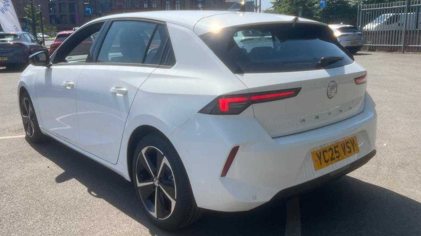 Used Vauxhall Astra 2025 for sale - 77856808: Photo 2