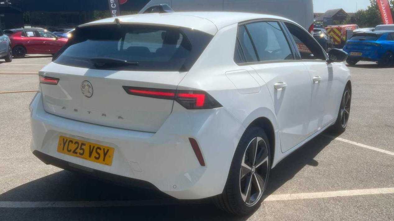Used Vauxhall Astra 2025 for sale - 77856808: Photo 8