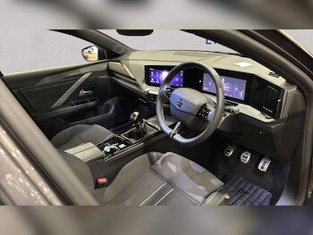 Used Vauxhall Astra 2023 for sale - 78385895: Photo