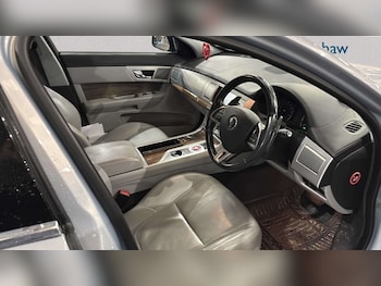 Used Jaguar XF 2014 for sale - 78137623: Photo