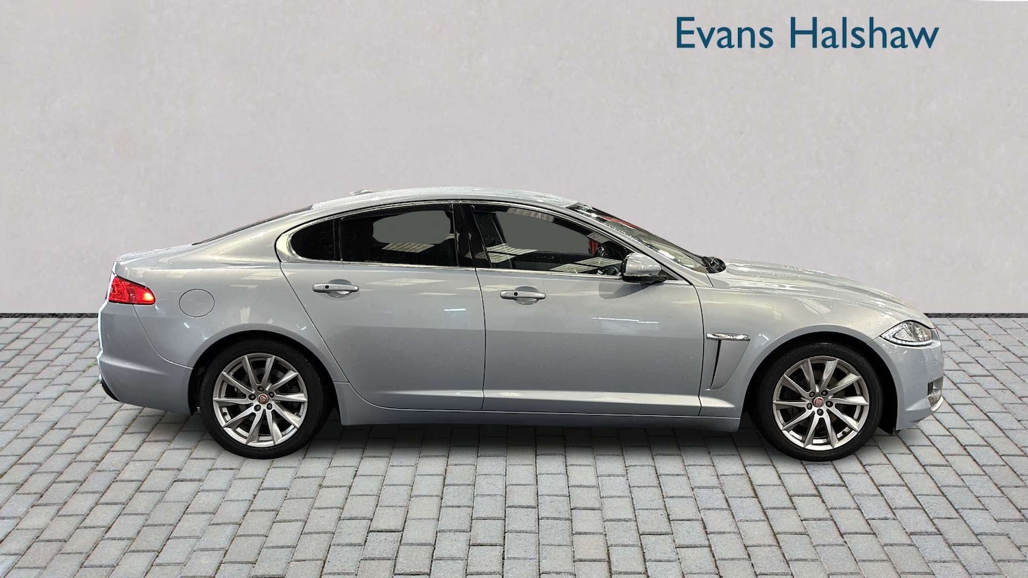 Used Jaguar XF 2014 for sale - 78137623: Photo 7